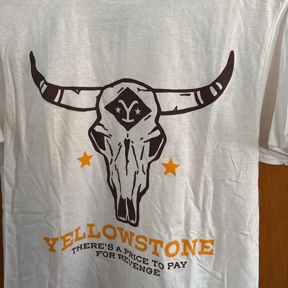 Yellowstone Tshirt Mens Small White - Picture 3 of 3